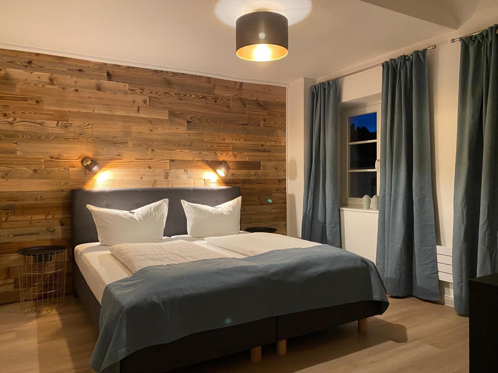 וודל Hotel Freihof Am Roland מראה חיצוני תמונה